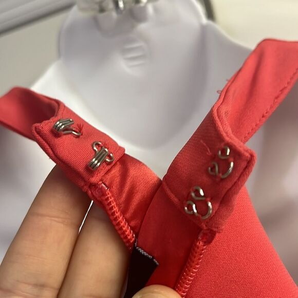 bebe Coral Sleeveless Scalloped Detail Flare Dress w/ High Neck & Pleats- Size 4 - Picture 11 of 16